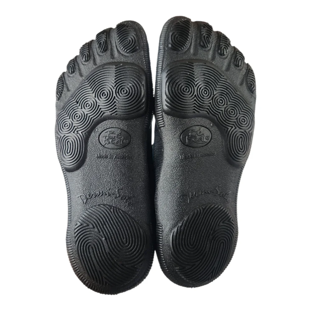 Be Real Minimalist Water Shoes Women Size 5.5 NEW Lace Up Surfer Beach Minimalis